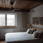 شقة Kaertnerisch Wohnen *