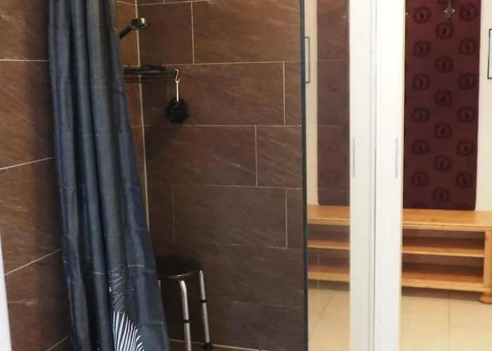 Kaertnerisch Wohnen דירה *